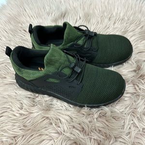 Steel Toe Light Weight Runner
